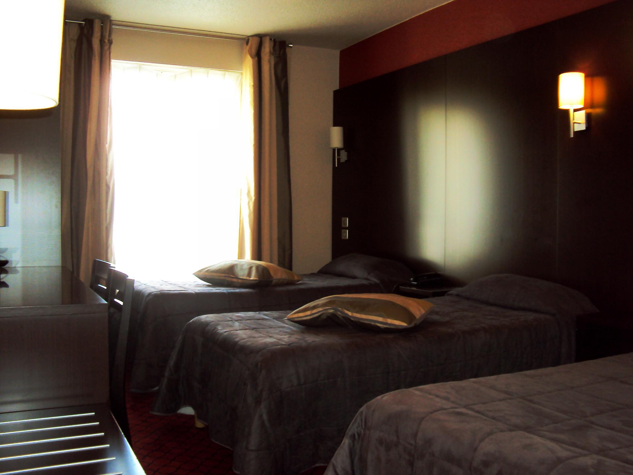 Hotel La Solitude Лурд Экстерьер фото