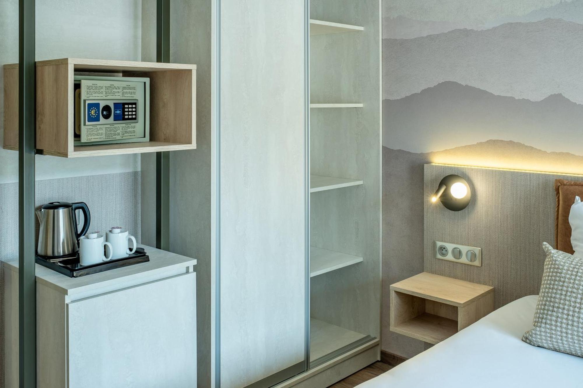 Hotel La Solitude Лурд Экстерьер фото